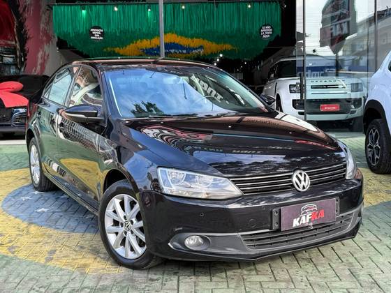 VOLKSWAGEN JETTA 2.0 COMFORTLINE FLEX 4P TIPTRONIC VOLKSWAGEN JETTA 2.0 COMFORTLINE FLEX 4P TIPTRONIC